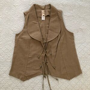 Sita Couture organic linen vest. Women’s size small.